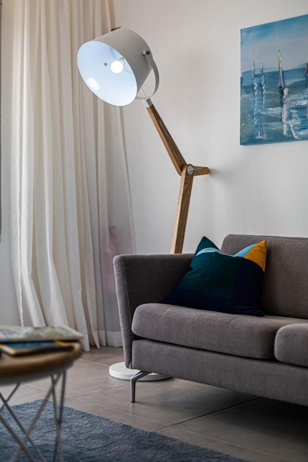 Lemon Tree Apartment Luz Екстериор снимка